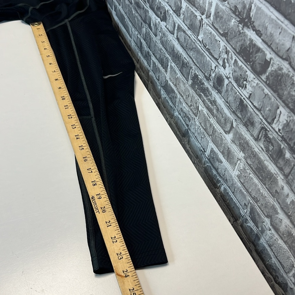 Nike Pro Leggings - image 7